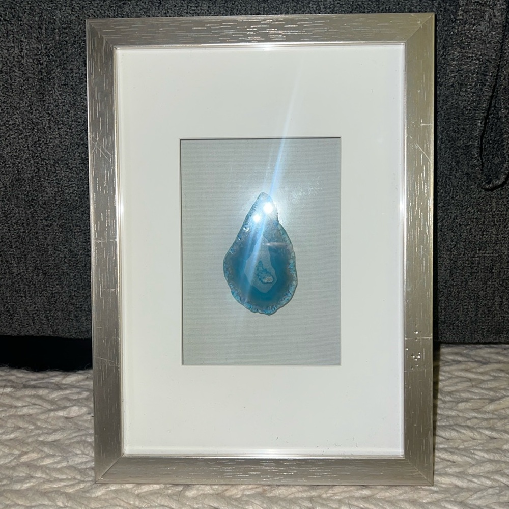 GEODE WALL ART - Picture 2 of 5